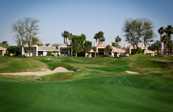 Golf & Country Clubs